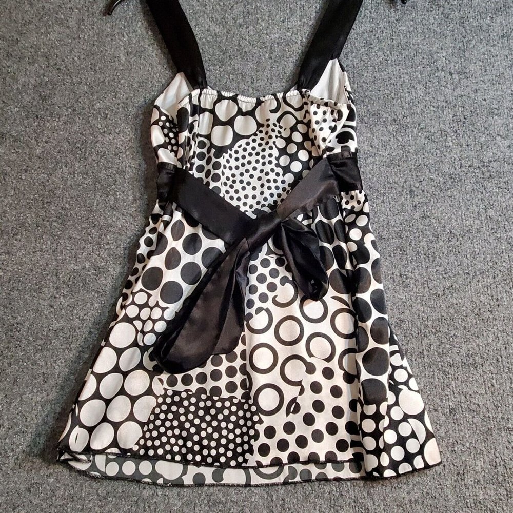 IZ Buyer California Womens Teen Tank Top Sleevless Blouse Size Small Black White - Picture 4 of 11